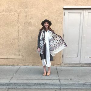 Meet your Posher, Jennifer